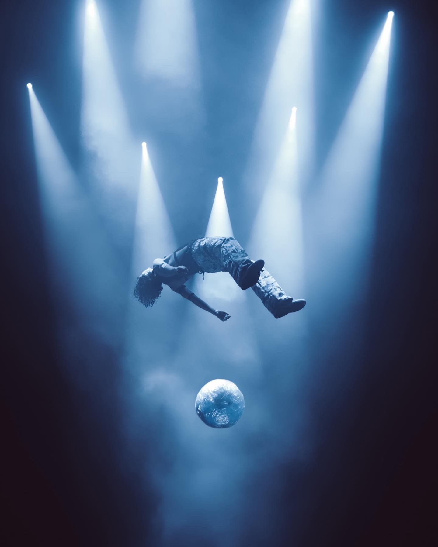 Singer collaboration — 19